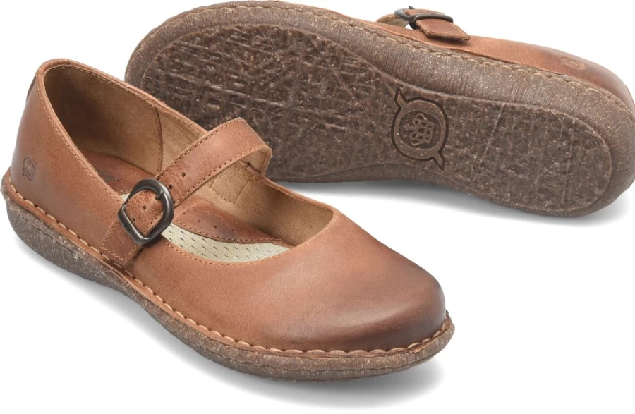 "Born Shoes Women's Mary Jane Basic Flat - Classic Comfort & Style"